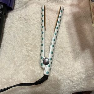 Chi Air flat iron white with turquoise polka dots